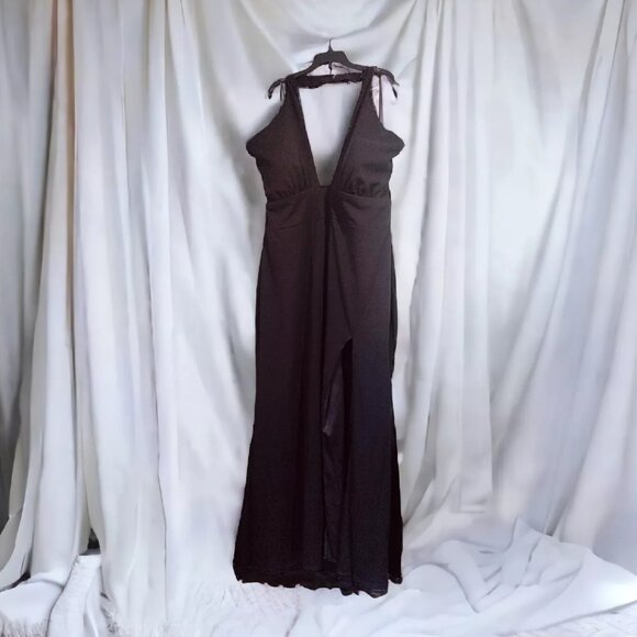 SOLD Black Party Prom Dress High Slit, Halter Strap, Plunging Open Back Size 18W - Picture 3 of 9